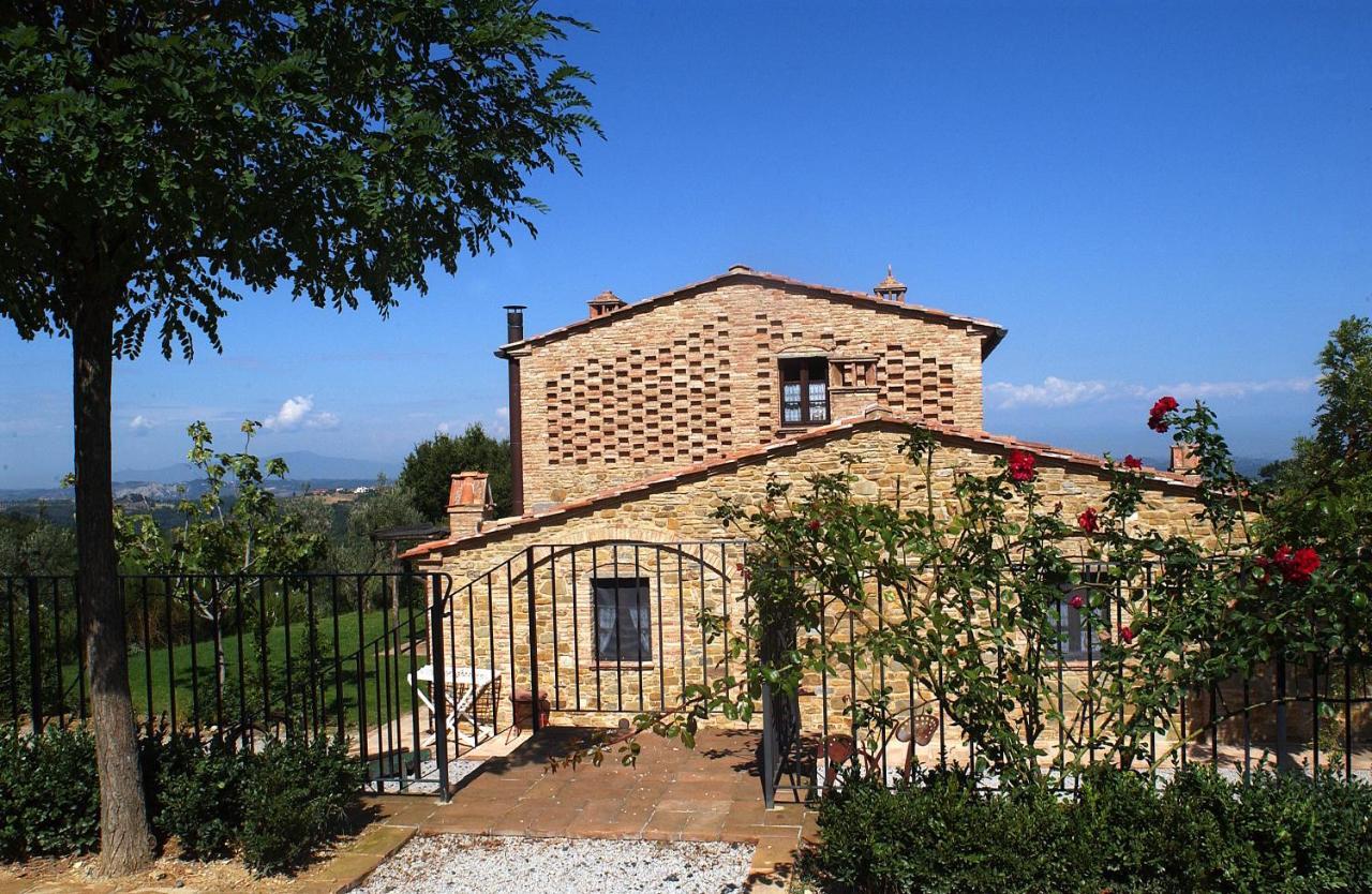Podere La Casetta - Casa Di Campagna Монтайоне Екстериор снимка